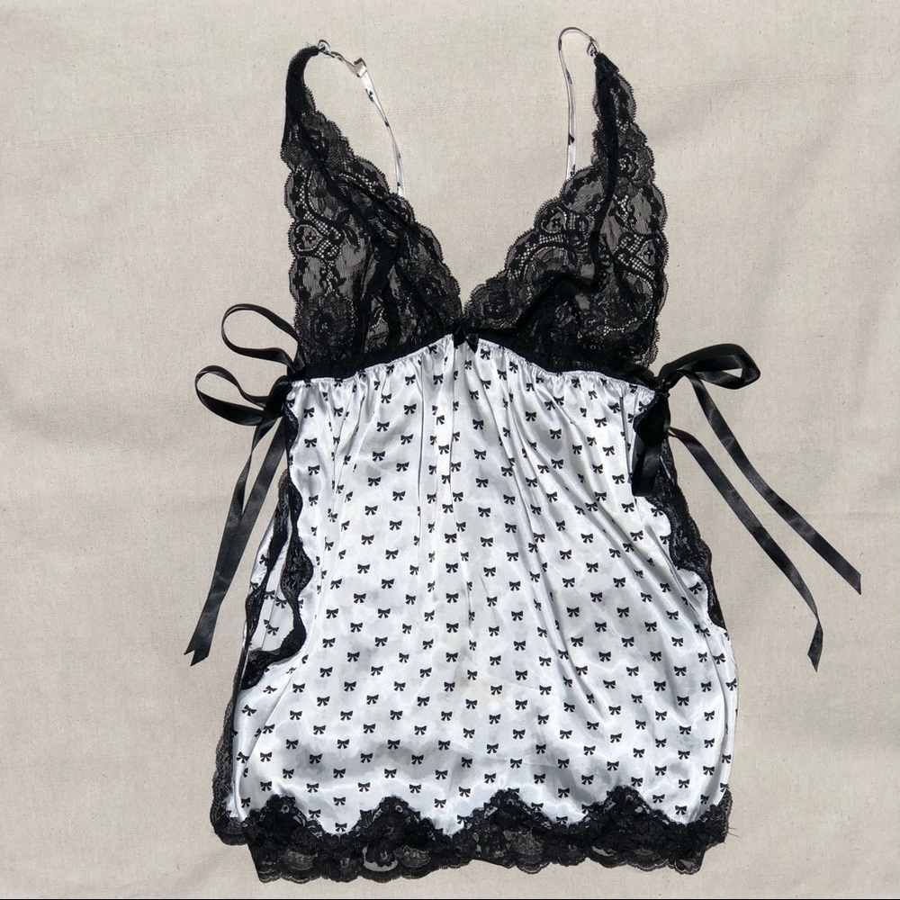 ❌SOLD❌Black Lace & White Satin Babydoll Dress w/ Ribbons
